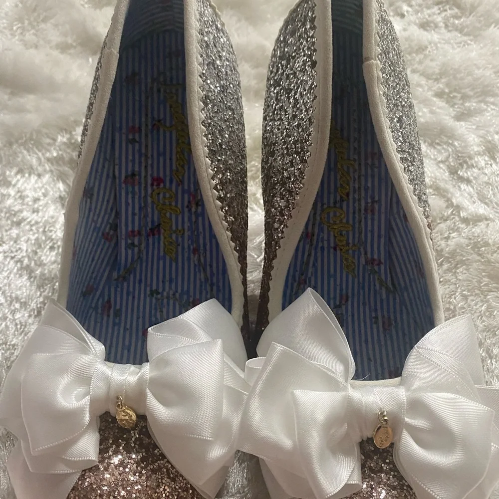 IRREGULAR CHOICE Women’s Ombre Glitter Bow Heels